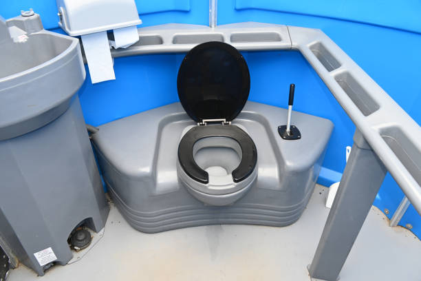 Portable Toilet Options We Offer in Clearview, WA